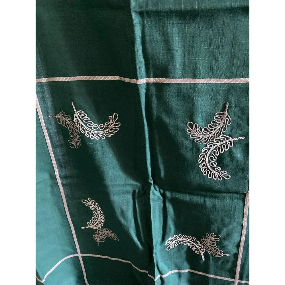 Vtg Imperial Tablecloth 55
